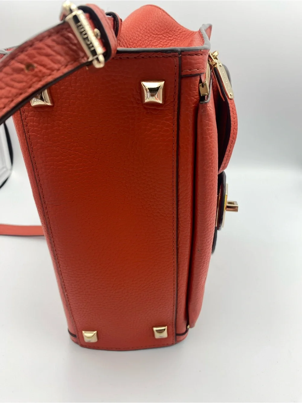 henri bendel structured leather